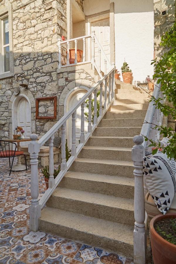 Morisi Avlu Hotel Alacati Exterior foto